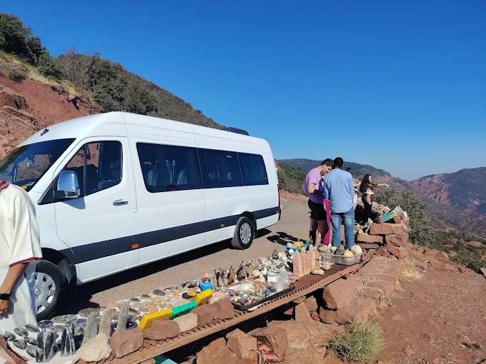 Private Driver vs Renting a Car in Morocco
